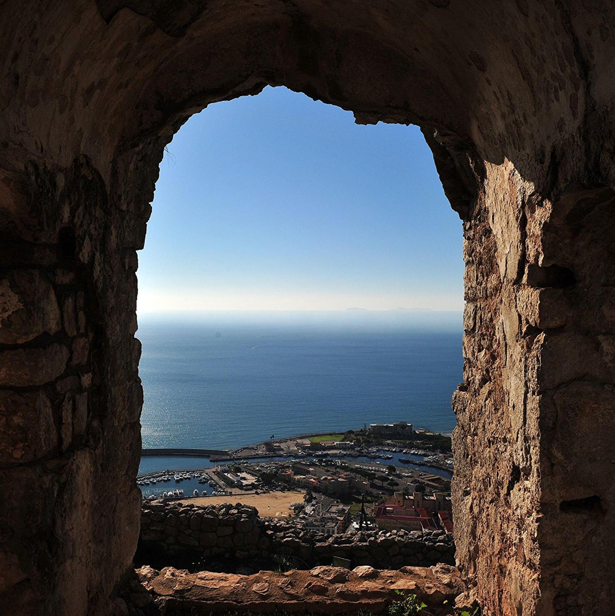 Luxury Suite - Teatro Romano - Duomo - Centro Storico Wi-Fi Terracina Exterior foto